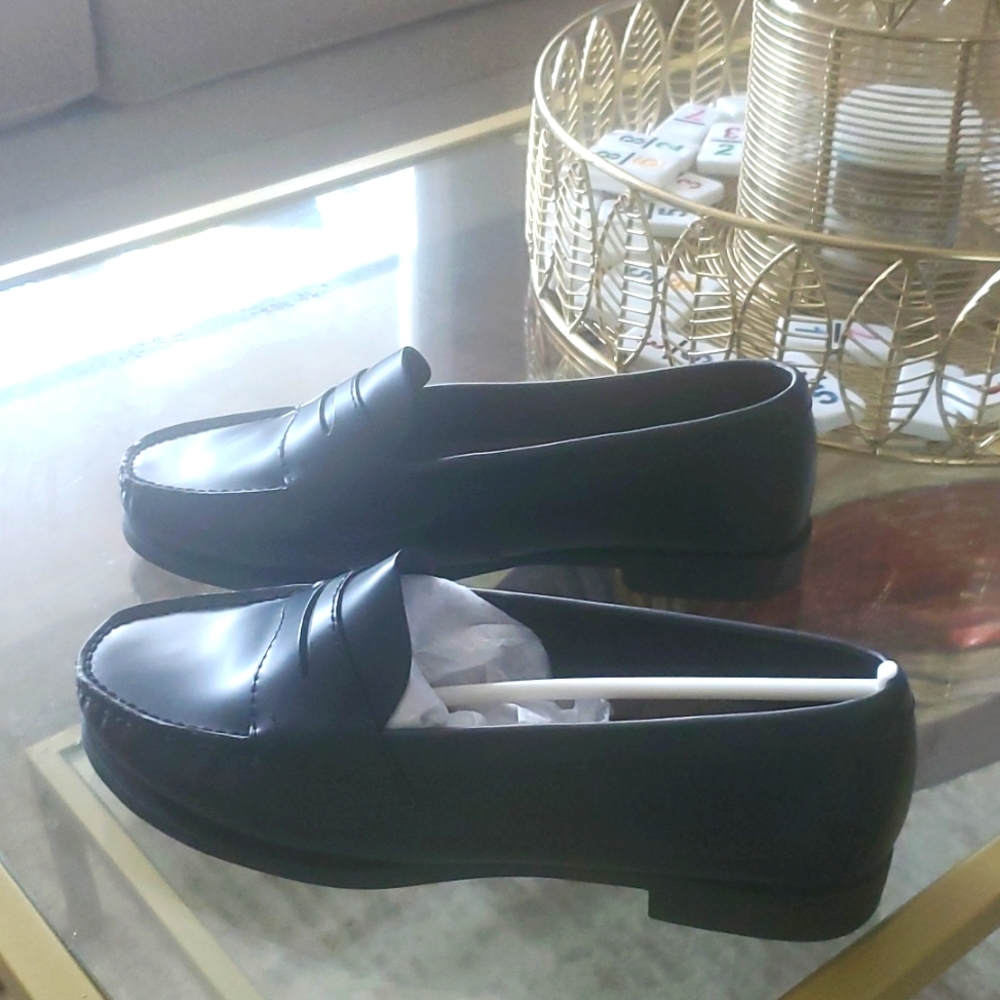 Flynn O Hara Penny Loafers size 7W Black